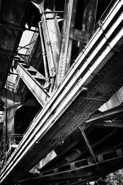 老桥。黑色和白色图片下载