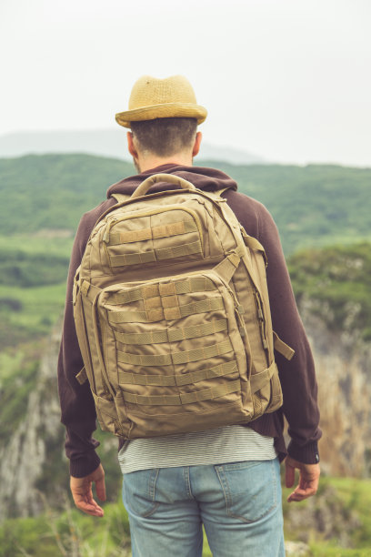 准备征服伟大的户外图片下载