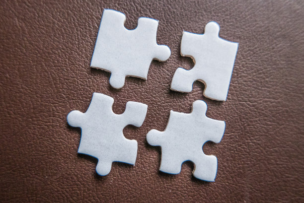 四个空白拼图图片下载