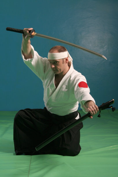 人与剑图片下载