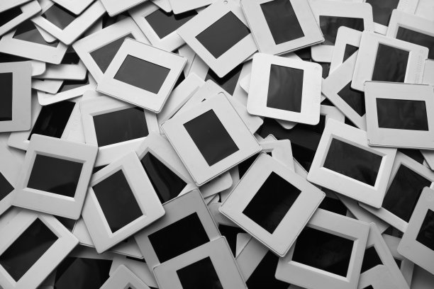 白色迪亚斯背景图片下载