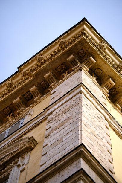 文艺复兴时期的飞檐图片下载