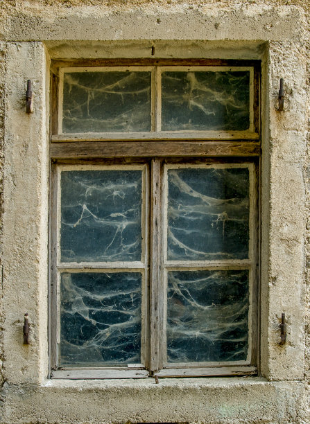被遗忘的窗户图片下载