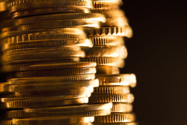 堆硬币图片下载