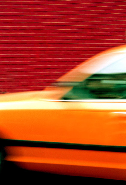 超速行驶的出租车,纽约图片下载