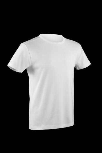 白t恤配黑图片下载