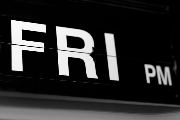 周五下午图片下载