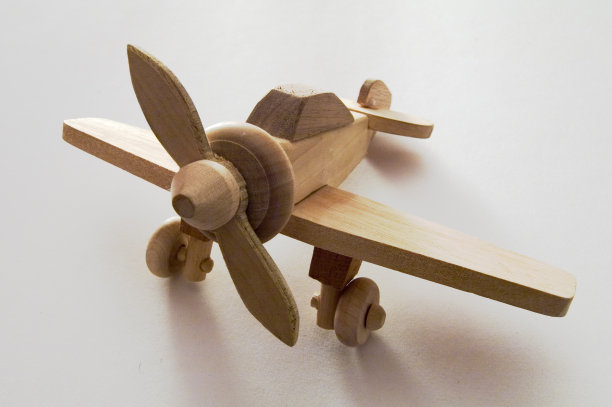 木制玩具飞机图片下载