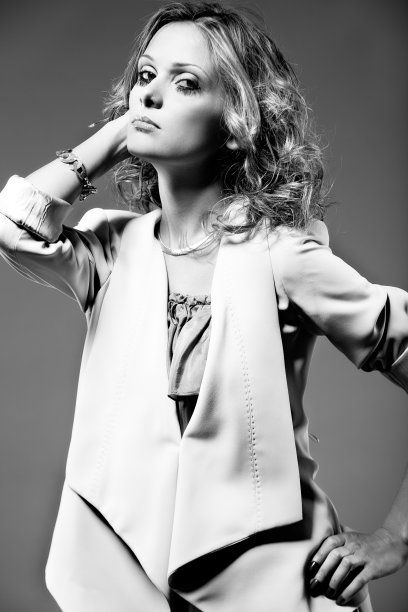 悲观的素材图片