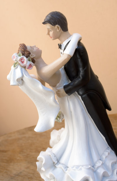 婚礼蛋糕短大衣图片下载