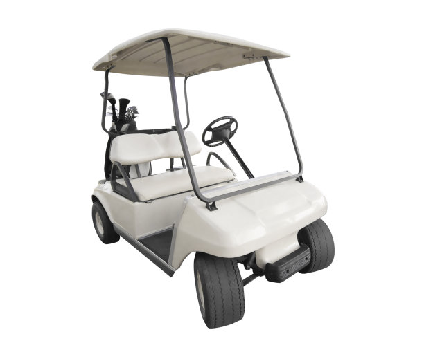 孤立的白色高尔夫球车与俱乐部袋图片下载