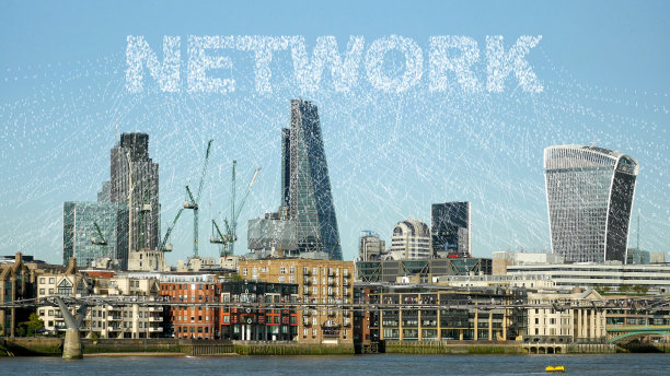 从一个城市收集的网络数据。图片下载