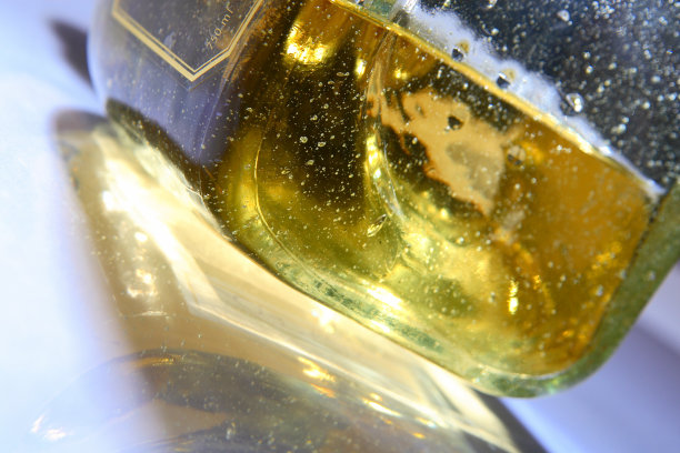 龙舌兰酒的瓶子图片下载