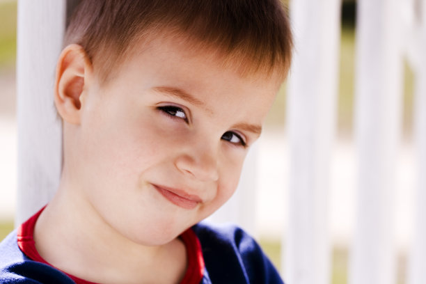 以赛亚书傻笑图片下载