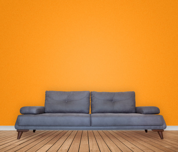 家庭房间里的灰色沙发图片下载