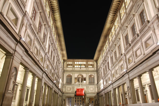 佛罗伦萨的乌菲兹美术馆图片下载