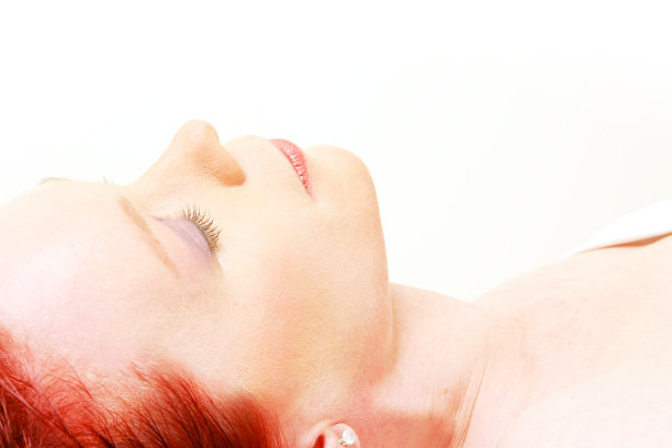 养尊处优的图片下载