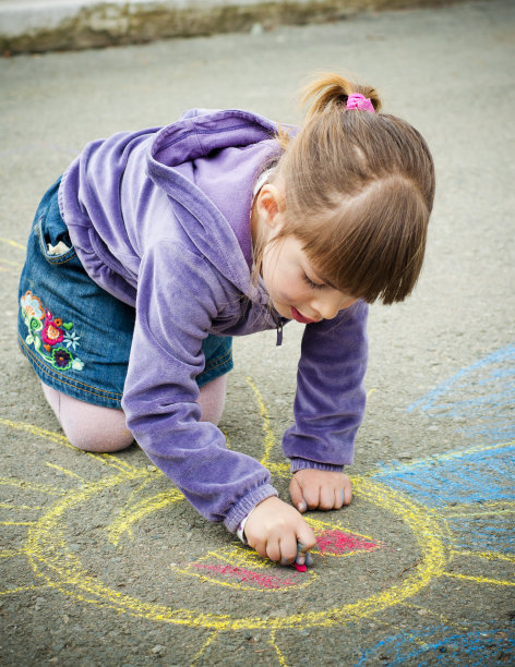 用粉笔画太阳图片下载