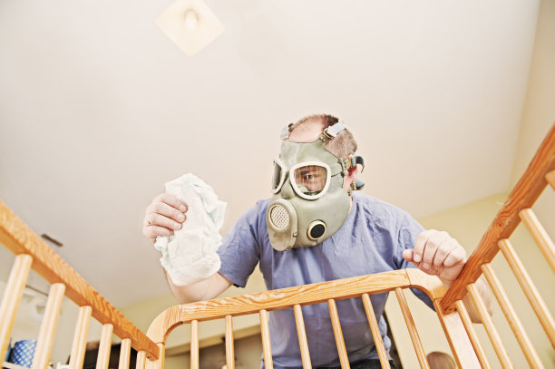 更换尿布图片下载