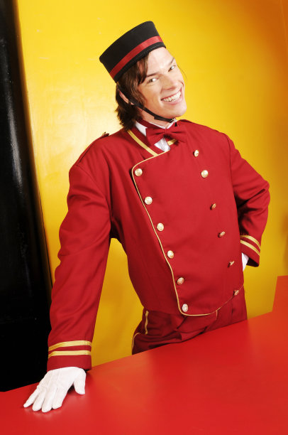 快乐的迎接/侍者图片下载