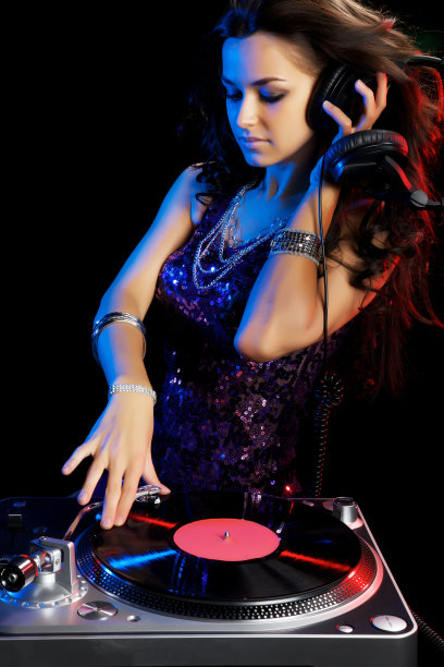 美丽的音乐家图片下载