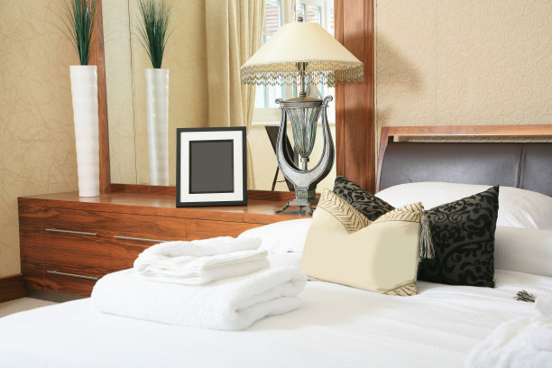 床边的照片图片下载