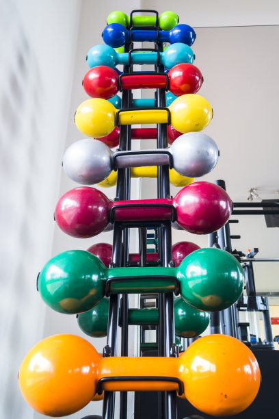 以健身馆的健康生活为例图片下载