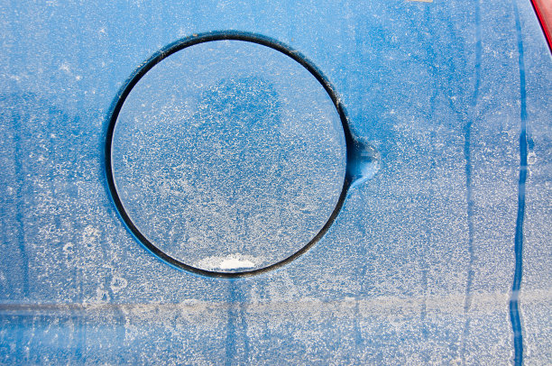 咸味汽车气体门-冬季图片下载