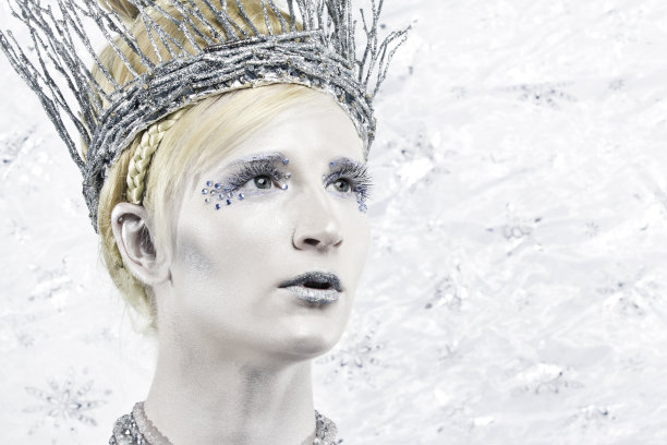 冰雪女王肖像图片下载