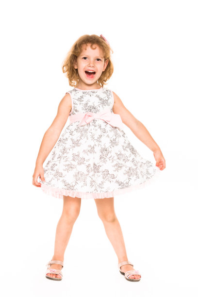 有趣的小女孩图片下载