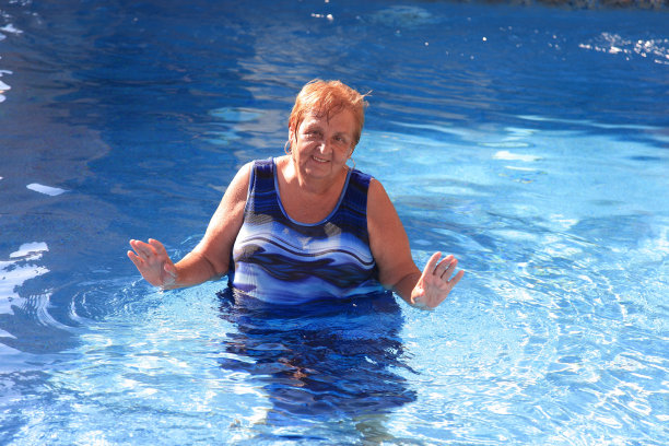 活跃的高级图片下载