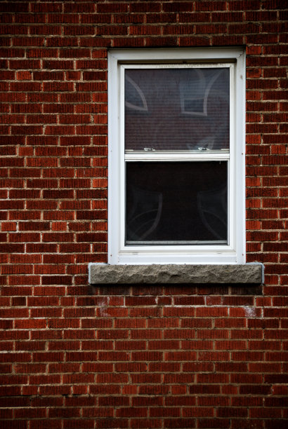 神秘的窗口图片下载