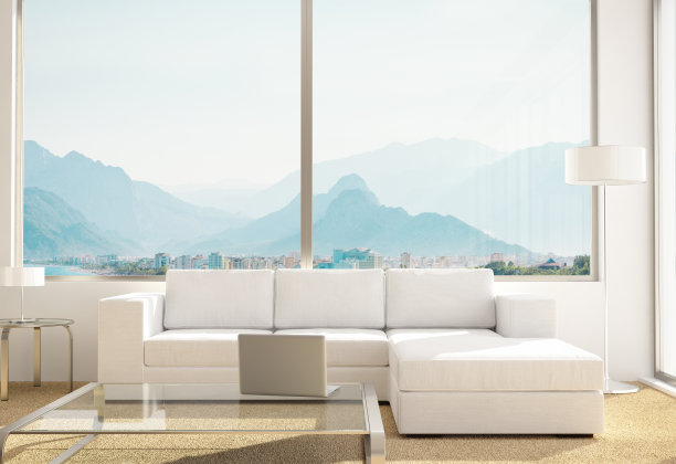 现代豪华客厅内部与美丽的全景图片下载