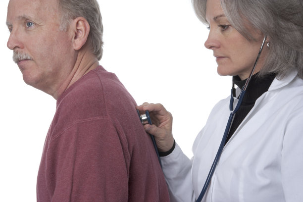 女医生和男病人图片下载