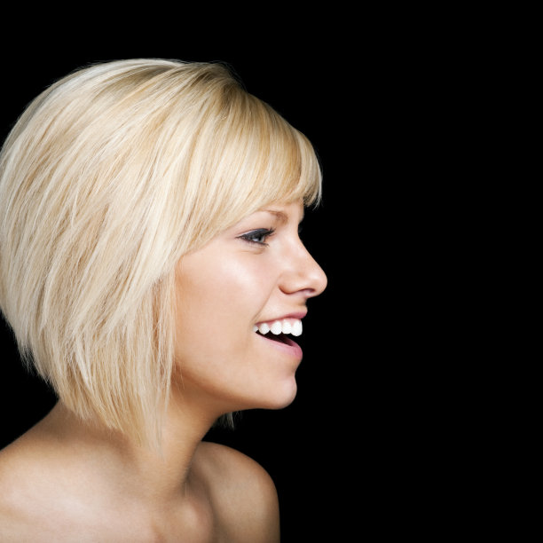 年轻的女人图片下载