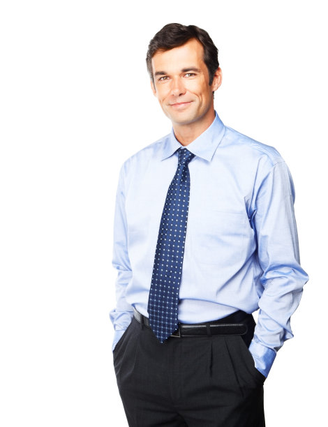 成熟的商人双手插在口袋里微笑着图片下载