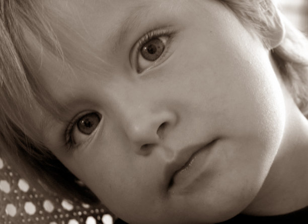 我的儿子可爱的眼睛图片下载