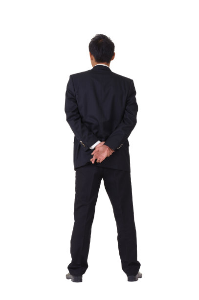 亚洲商人交叉手指图片下载