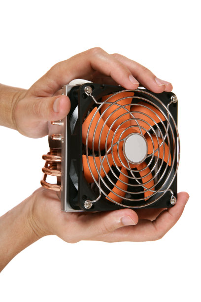 CPU冷却器在手图片下载