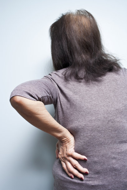 背部疼痛图片下载