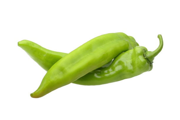 两个青椒孤立在白色背景与修剪路径图片下载
