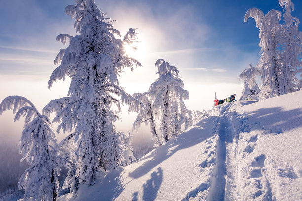 滑雪旅游图片下载