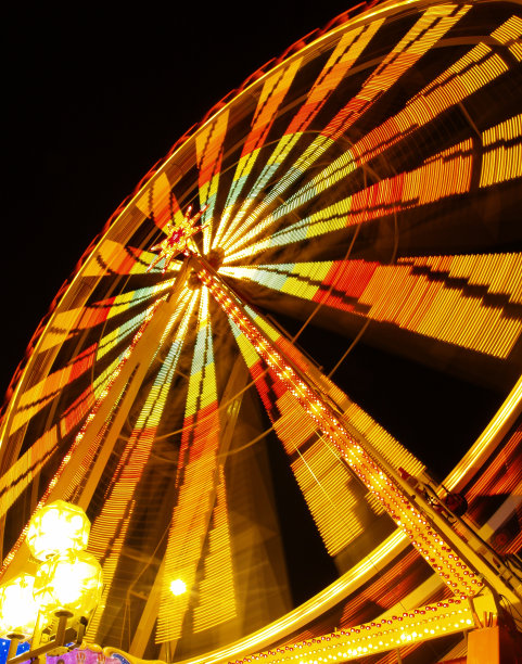 晚上的月神公园 #2图片下载