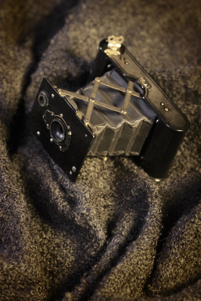 复古背心袖珍相机图片下载