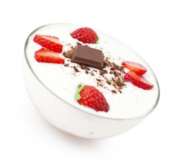 健康早餐——酸奶加巧克力、草莓和什锦麦片图片下载