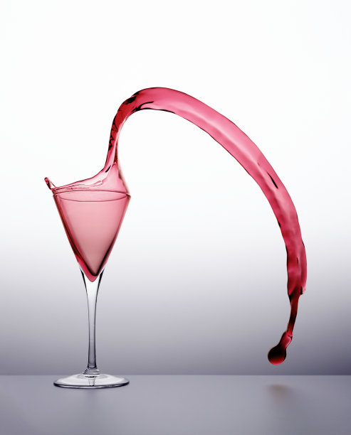 一杯红酒图片下载