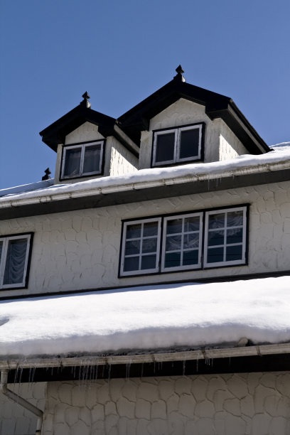 房子的雪图片下载