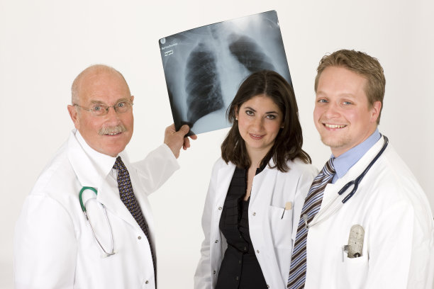 欢快的医疗团队图片下载