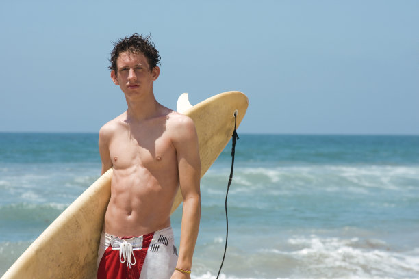 大浪冲浪者图片下载