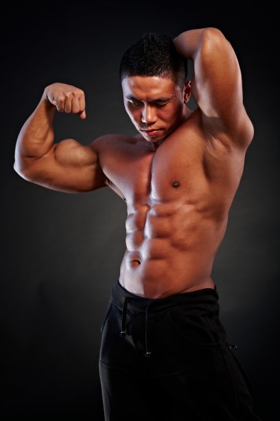 亚洲健美姿势图片下载